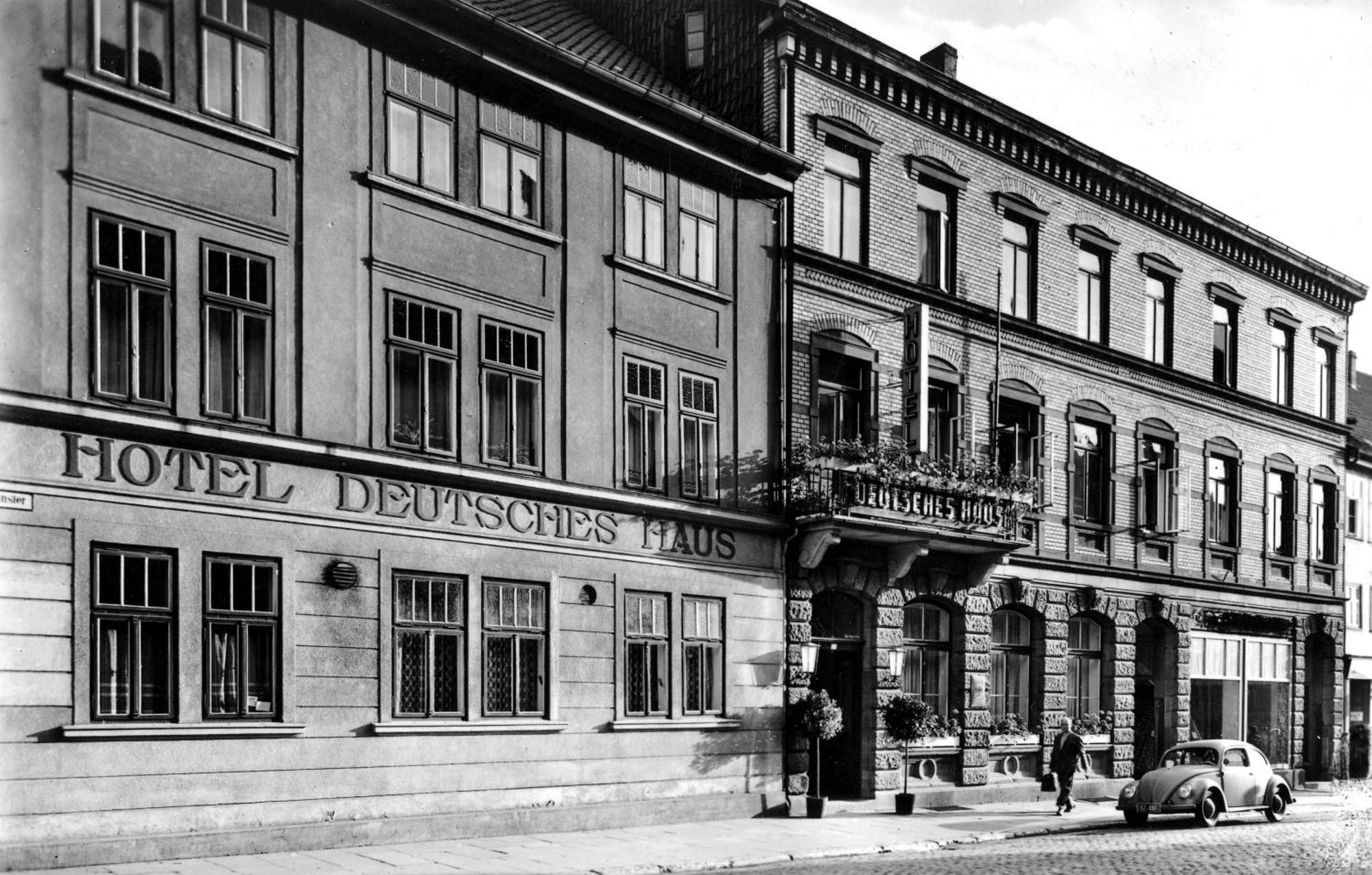 Hotel Deutsches Haus Northeim Exteriör bild